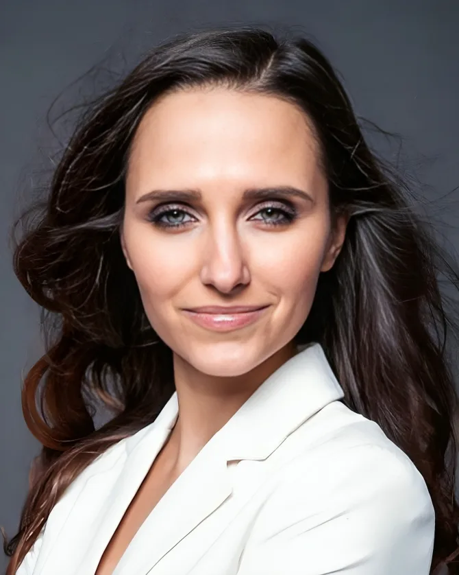 Vladyuk Elena, Музыка, Великобритания