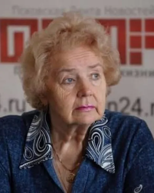 Ader Ludmila, Educație, Federația Rusă