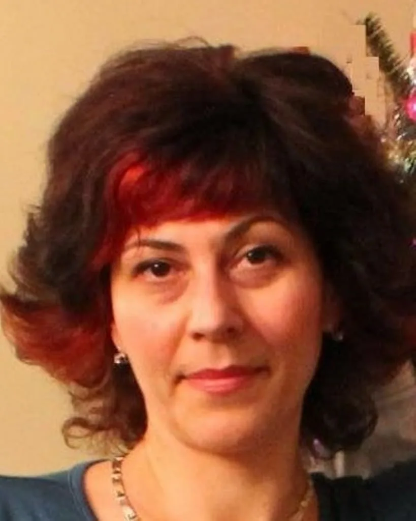 Kachur Elena, Администрация, Канада