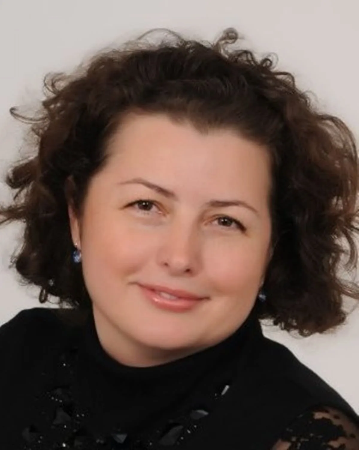 Manic Lucia, Finanțe, Statele Unite ale Americii