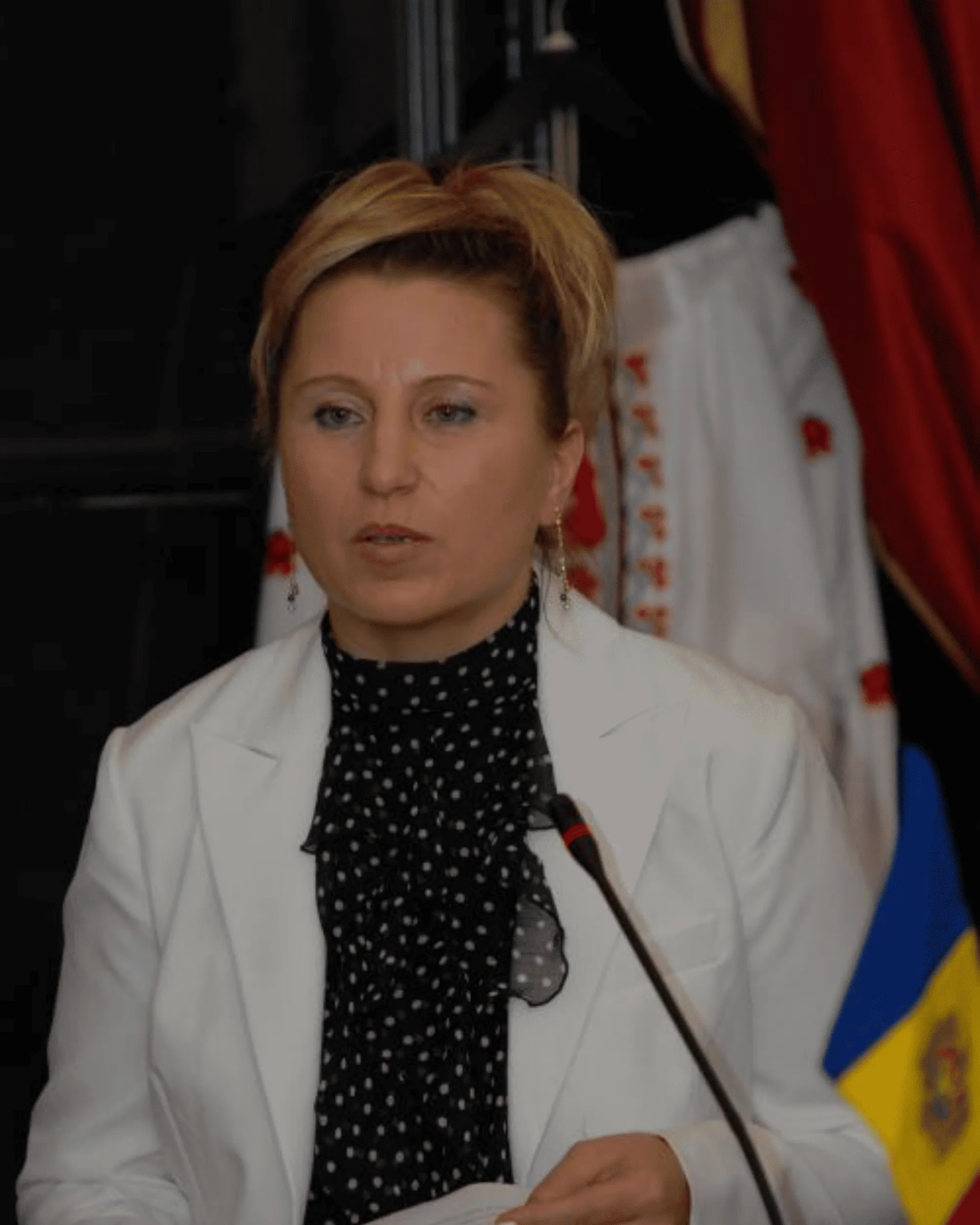 Nogailîc Tatiana, Social, Italia
