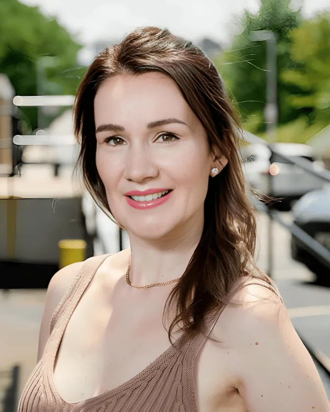 Saveli Larisa, Cinema, United States of America