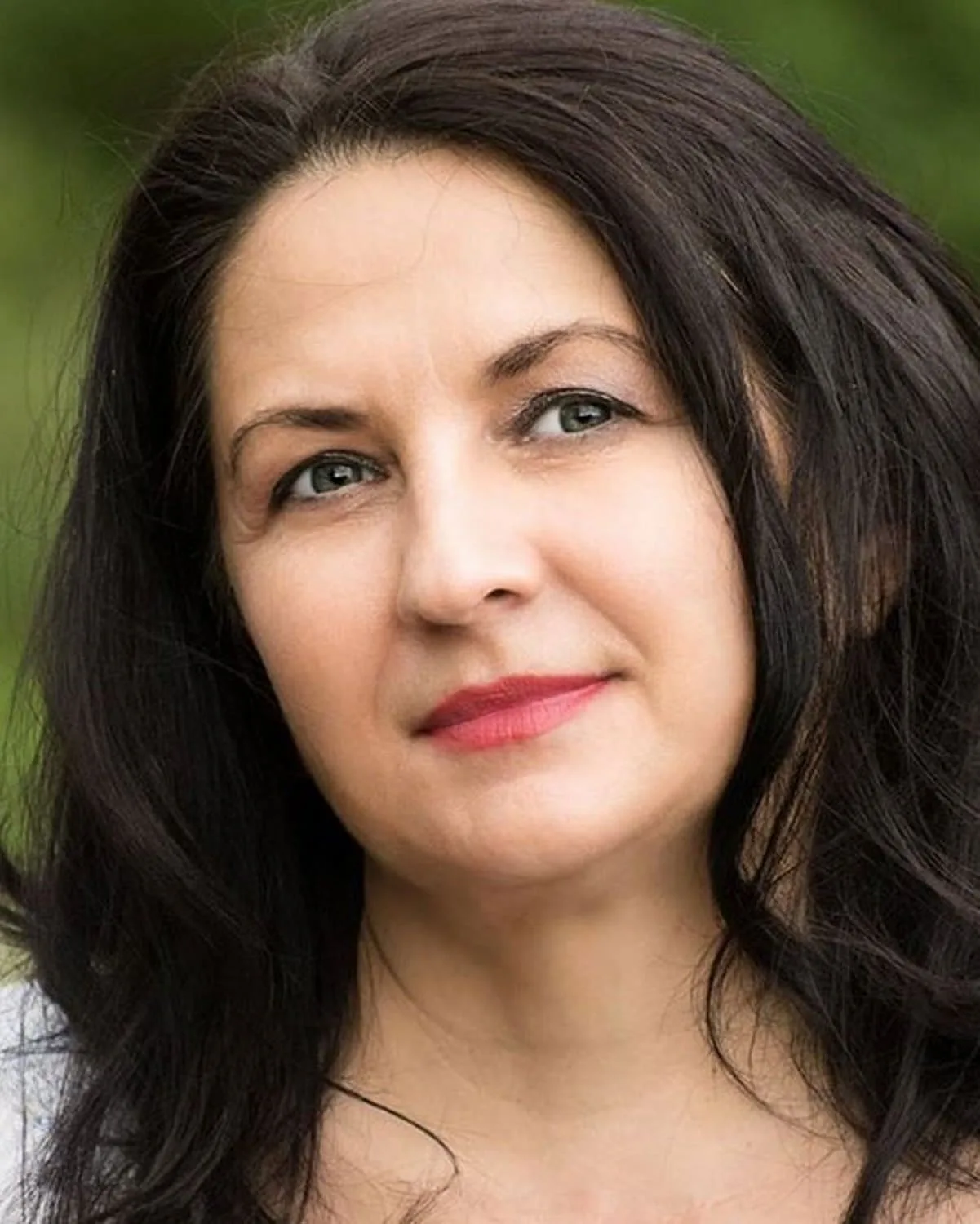 Zaharescu Nina, Opera, Romania