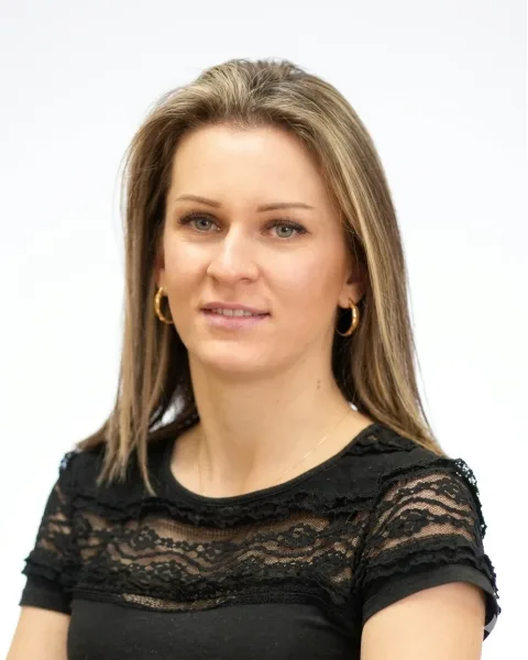 Lăcustă Mariana, Dans, Statele Unite ale Americii