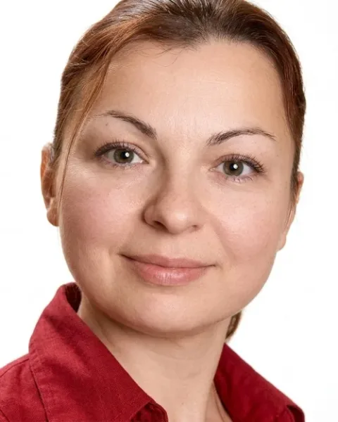 Gherbovețchi Olga, Науки, Франция