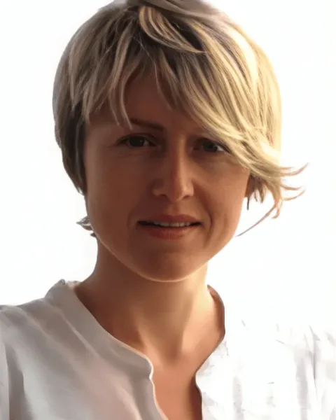 Roșca Mariana, Науки, Сербия