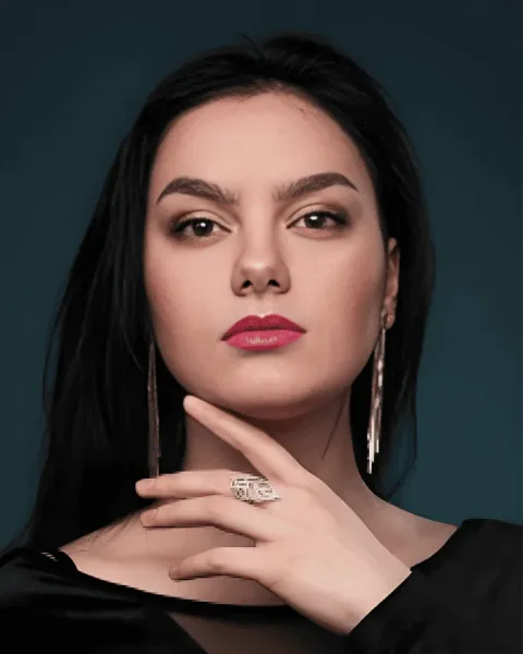 Țhurbaeva Vera, Operă, Federația Rusă
