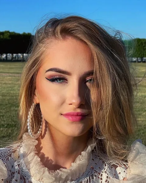 Babin Adriana, Музыка, Румыния