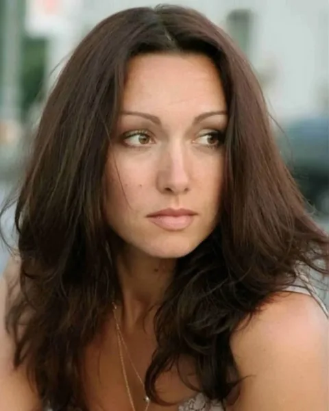 Colțova Angela, Кинотеатр, Российская Федерация
