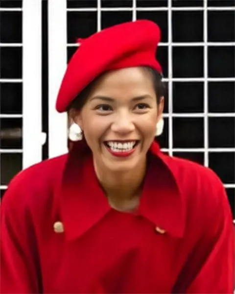 Djalo Alima, Model, România