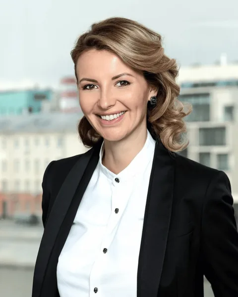 Paskina Olga, Bussiness, Federația Rusă