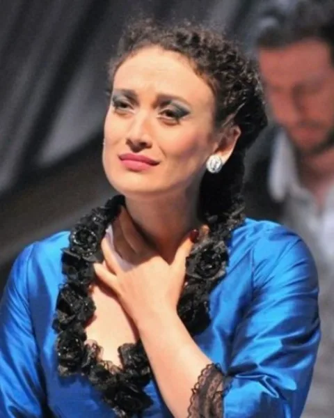 Roman Natalia, Operă, Italia