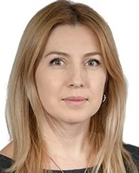 Starih Aliona, Администрация, Канада